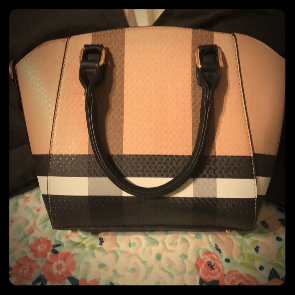 EXCELLENT CONDITION. Bought 2 years ago